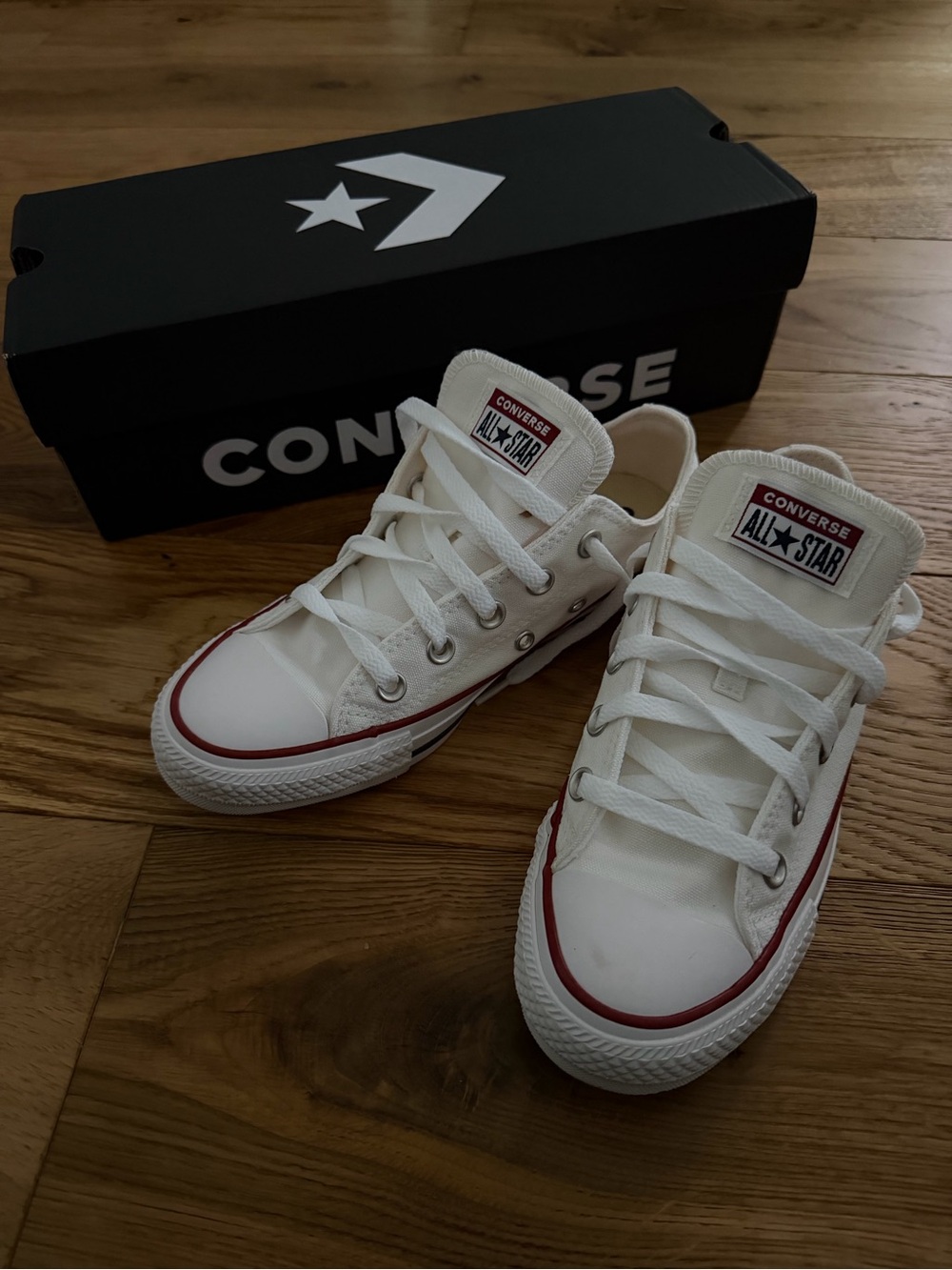 NWT Converse Chuck Taylor All Star Low Top Optical White Women’s 6 Men’s 4